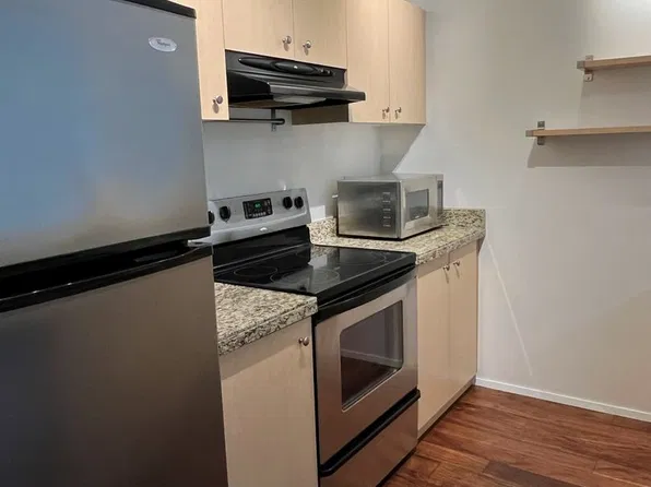 3213 Harbor Ave SW Unit 310, Seattle, WA 98126