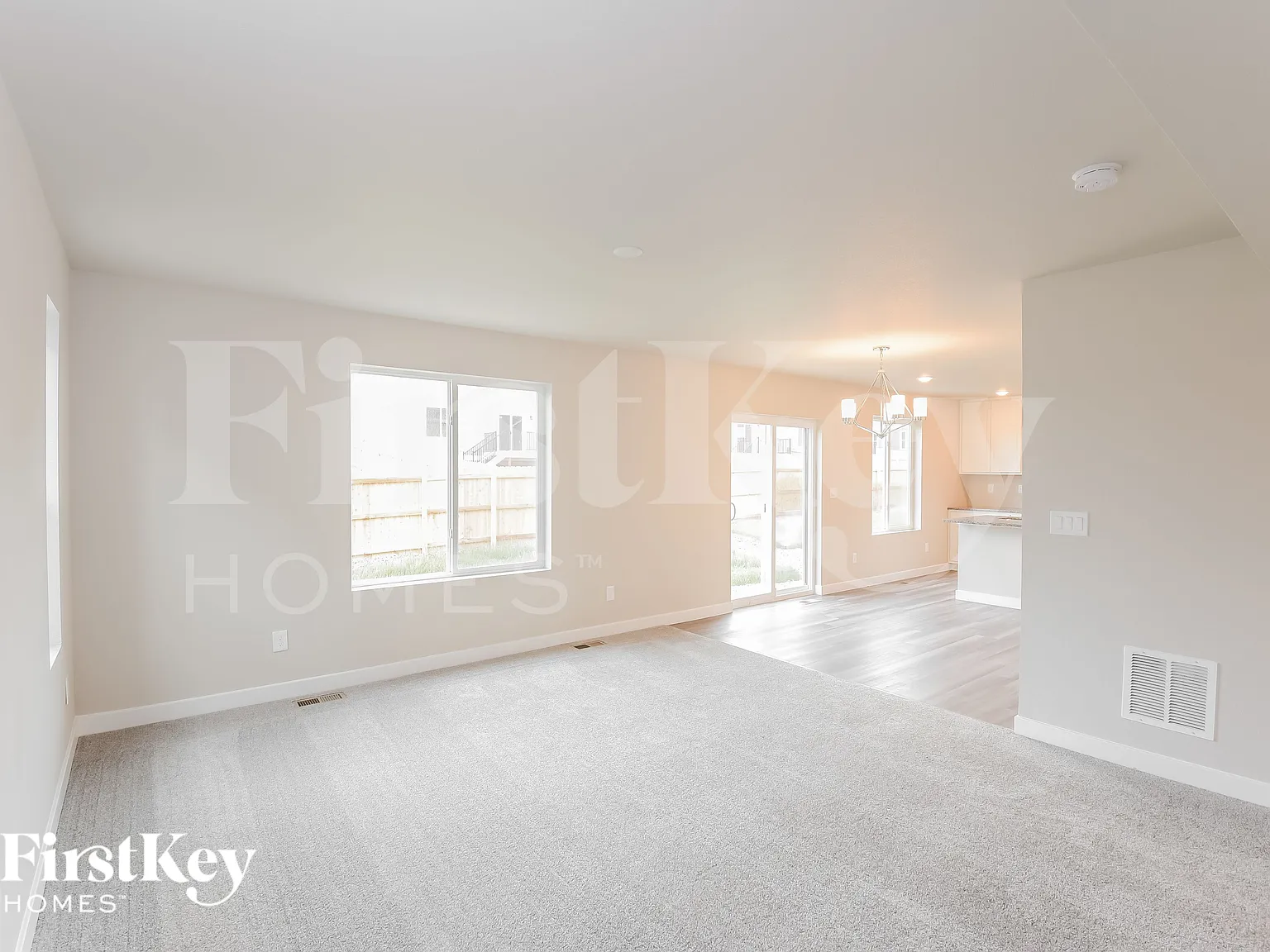 3 bed, 2.5 bath, 1562 sqft, $2,245 — Photo 3