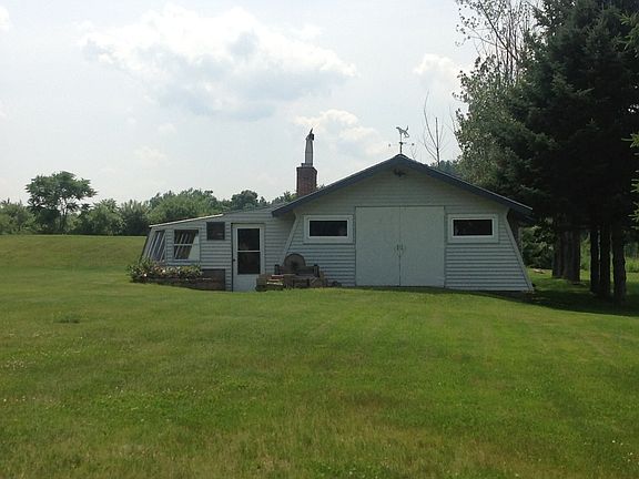 Sep. barn w/ power & heat