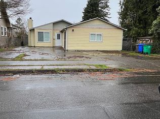 1907 NE Holman St, Portland, OR 97211