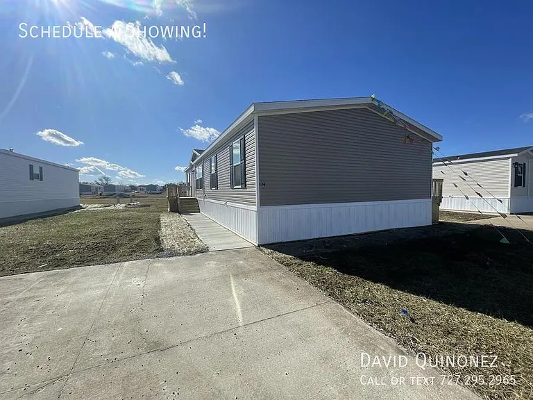 701 W Mill St #174 — Photo 11