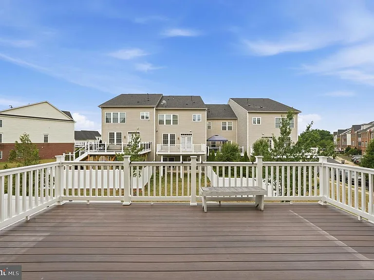 21253 Park Grove Ter — Photo 15