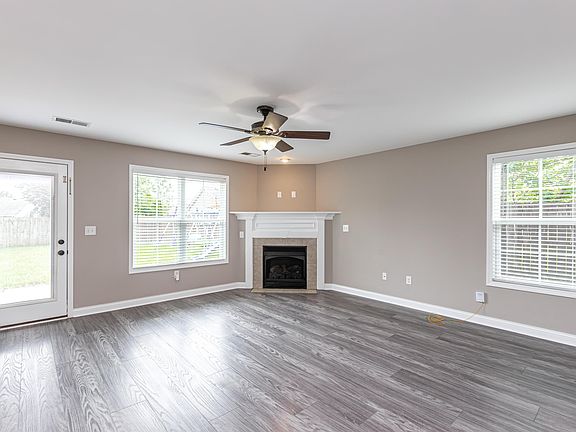 2nd image of 2056 Drummond Dr