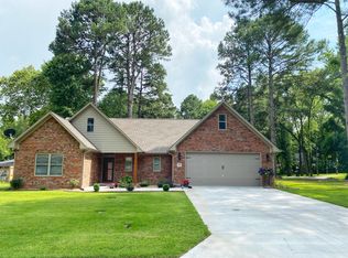 1705 W 2nd St, Russellville, AR 72801