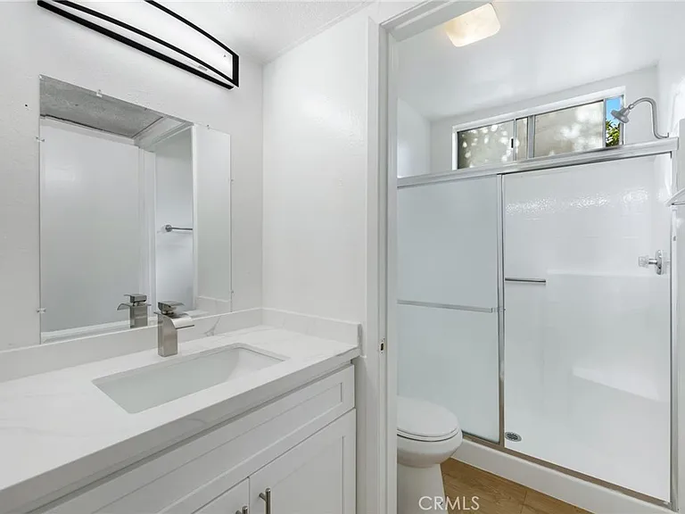 4406 Cahuenga Blvd #109 — Photo 13