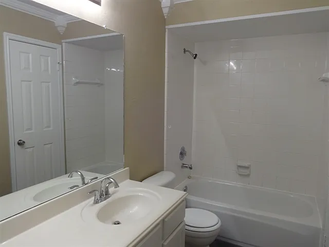 2011 Wickburn Dr — Photo 10