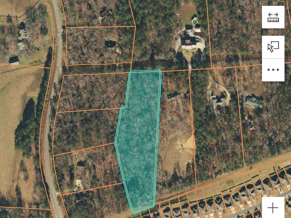 2nd image of 100 Country Manor Dr
