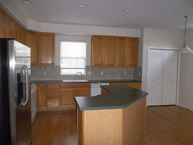 2514 Rock Creek Dr — Photo 5
