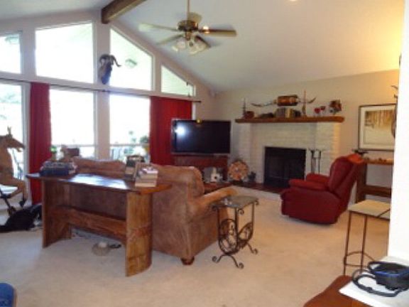 2nd image of 531 Saddlewood Blvd