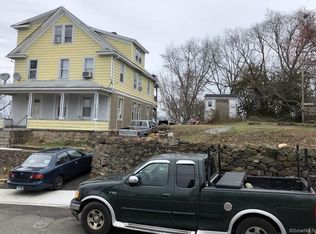 4 1/2 Laura St, Norwalk, CT 06854