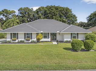 18 Berwick Rd, Palm Beach Gardens, FL 33418