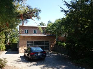 50 Chestnut Hill Rd, Newton, MA 02467