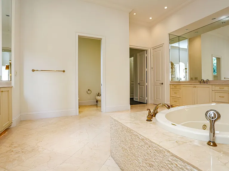 823 Cassena Rd — Photo 53