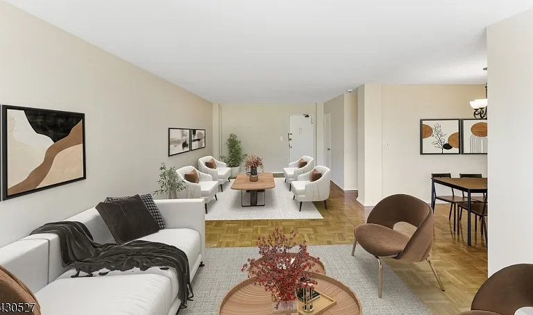 415 Claremont Ave — Photo 2