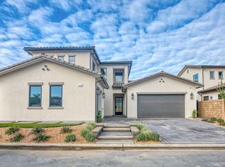 11421 W Oak Ave, Fresno, CA 93722