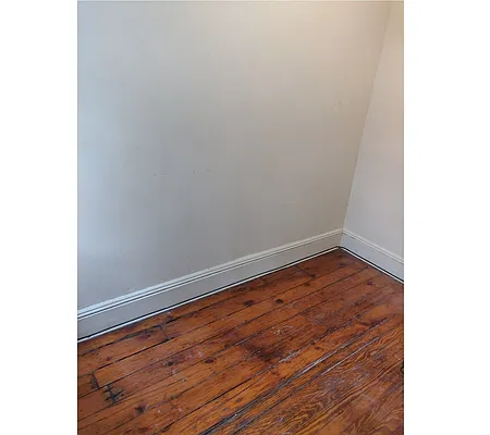 Rented by Block & Lot Real Estate | media 32