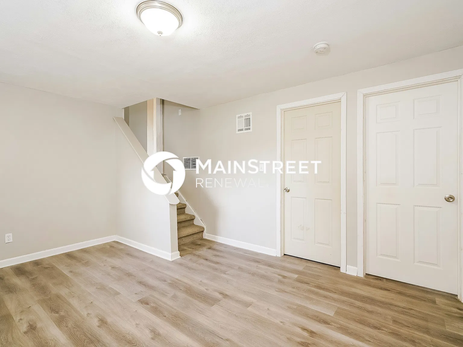 1815 Keystone Lakes Dr — Photo 4