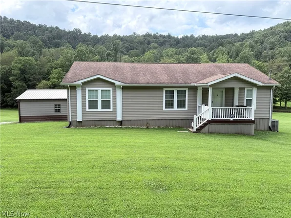 470 Speed Rd, Spencer, WV 25276