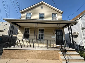 9 Silver Street