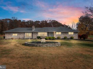 1688 Blue Bell Rd, Williamstown, NJ 08094