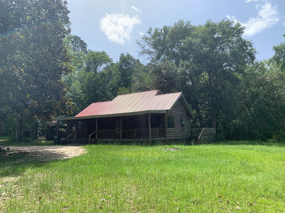 Come make this beautiful home yours