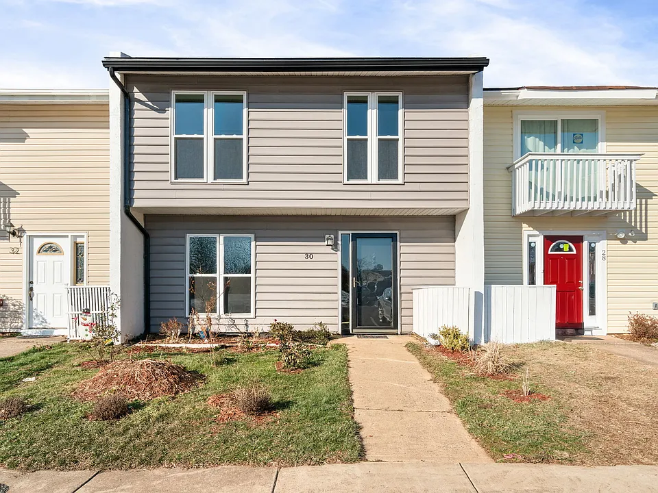 30 Carolina Ct