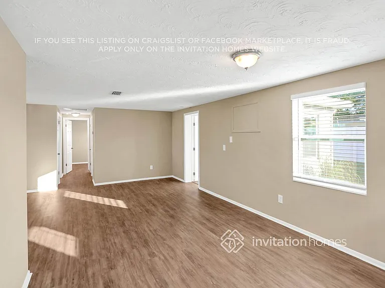 3910 Beechwood Dr — Photo 5