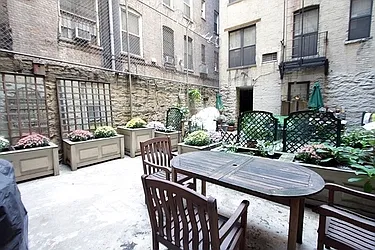 Rented by Cooper & Cooper Real Estate
