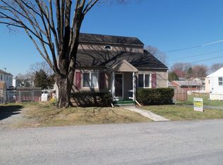 102 N Union St, Hummelstown, PA 17036