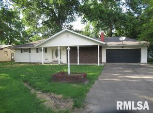 1117 E Ash St, Herrin, IL 62948