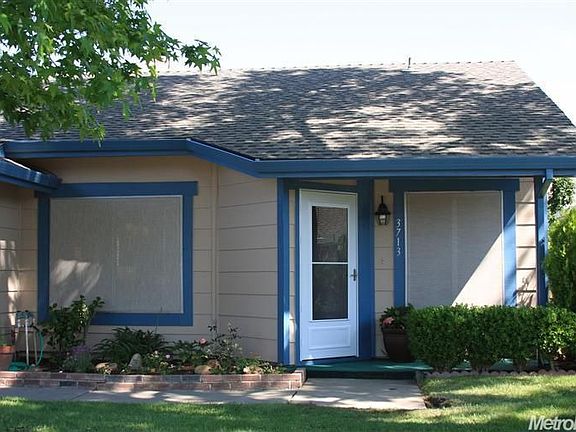 2nd image of 3713 N Country Dr