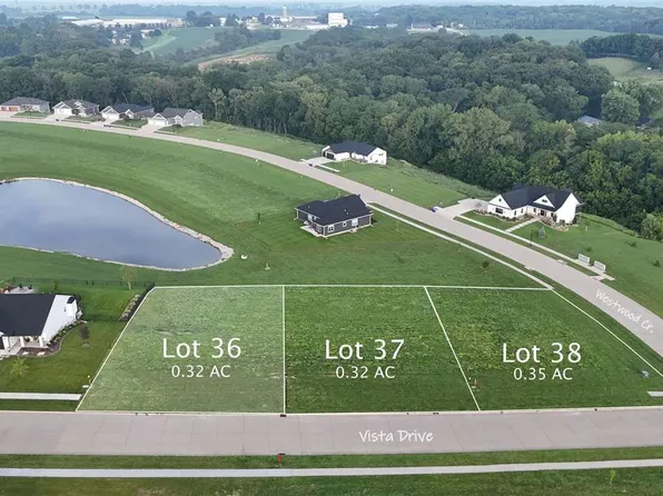205 Vista Dr Lot 36, Kalona, IA 52247