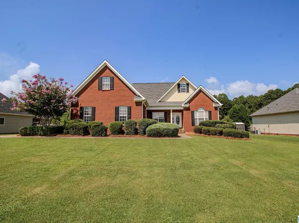 73 Easy St, Anniston, AL 36207