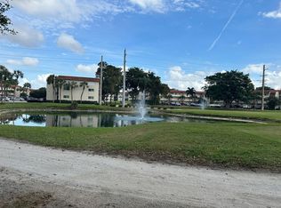8980 S Hollybrook Blvd, Hollywood, FL 33025