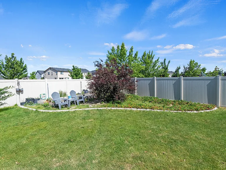 4923 N Glenrock Ave — Photo 33