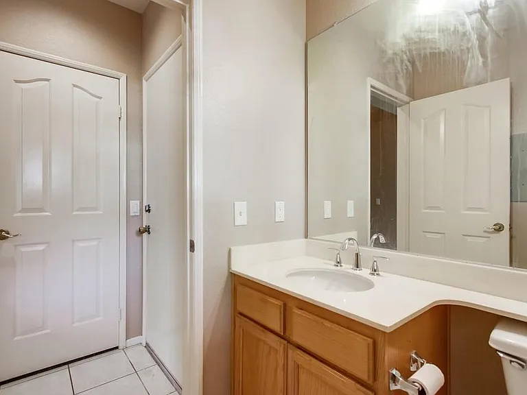 1879 Matin Cir #140 — Photo 33