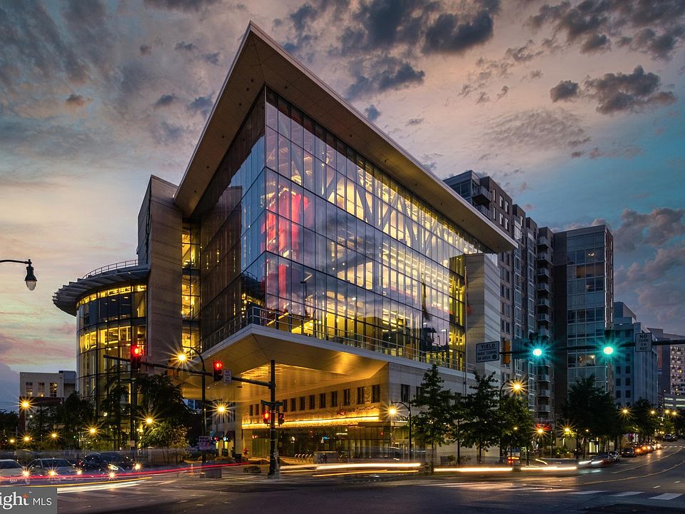 2nd image of 705 Silver Spring Ave