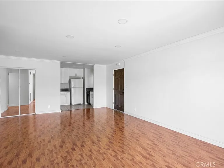 1364 E Garfield Ave #1 — Photo 6