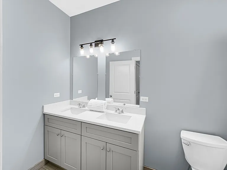 6022 S Eberhart Ave #2N — Photo 13