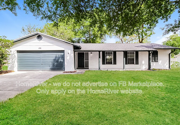 126 N Pressview Ave — Photo 1
