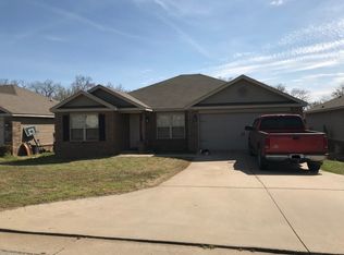 2415 Crestview Ln, Barling, AR 72923