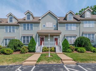 646 Bedford St APT B3, Whitman, MA 02382