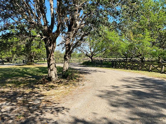 5th image of 3731 SW Wildcat Run Rd