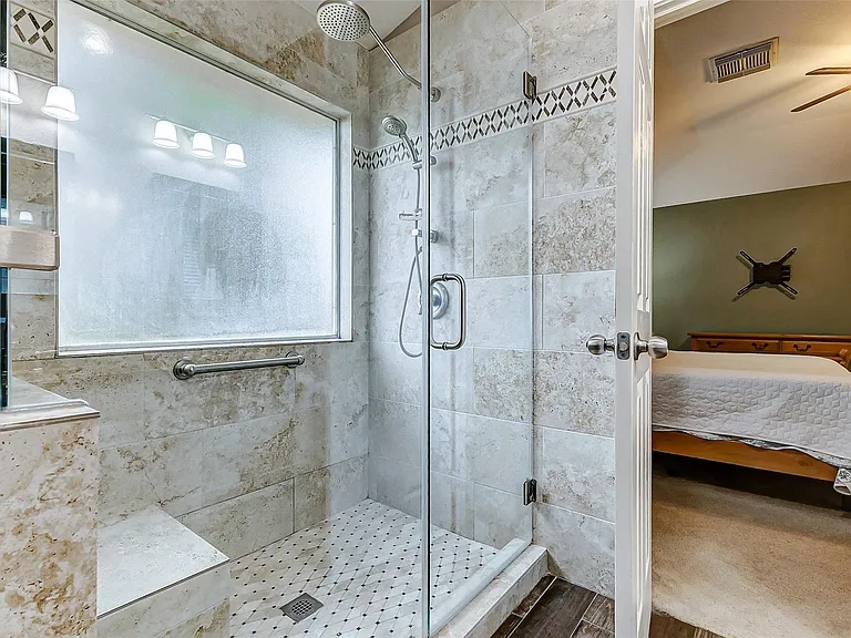 6303 Applewood Forest Dr — Photo 25