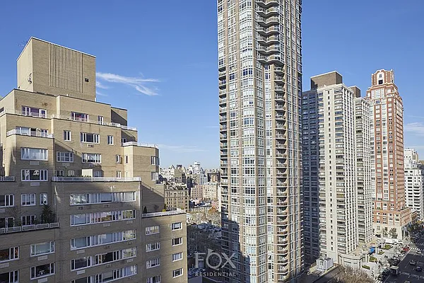 Sold by Fox Residential Group | media 10