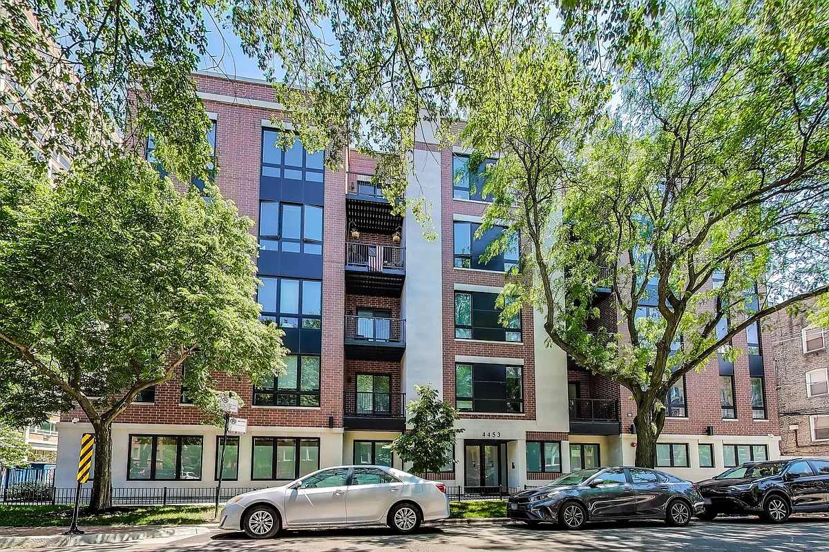 Building Photo - The Fifth on Hazel