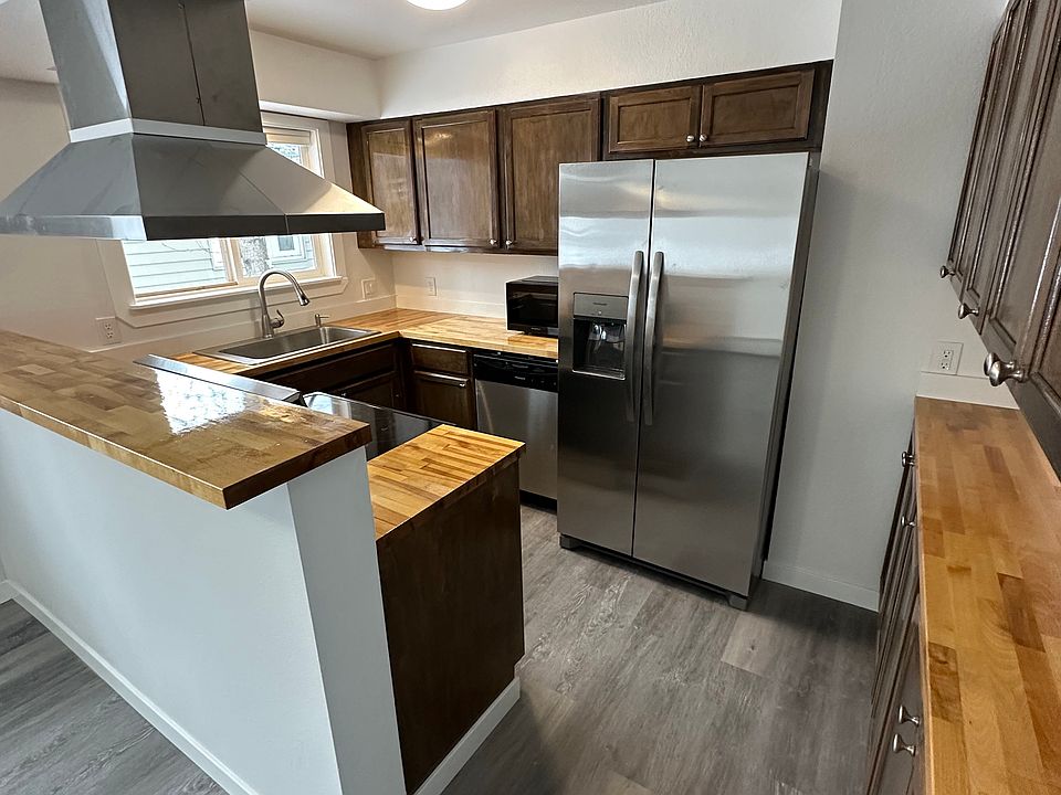 1st image of 6810 E 12th Ave #2