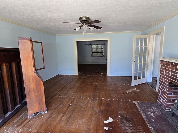 5th image of 4362 Mikado Ave