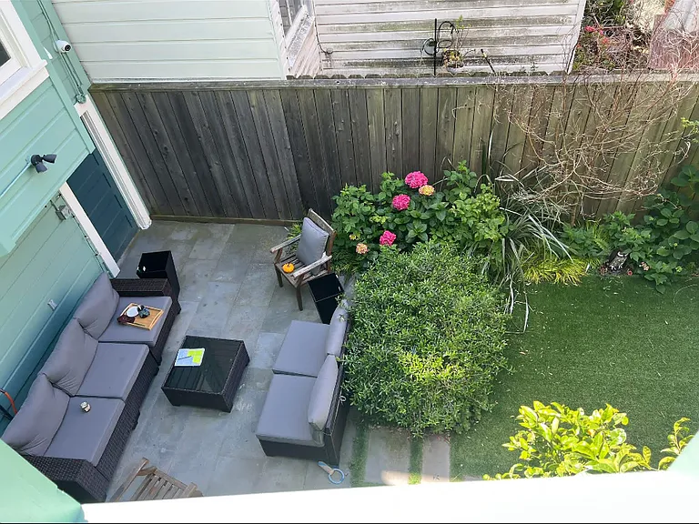 1259 6th Ave — Photo 9