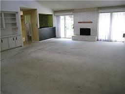 4th image of 5610 Moss Glenn Ln
